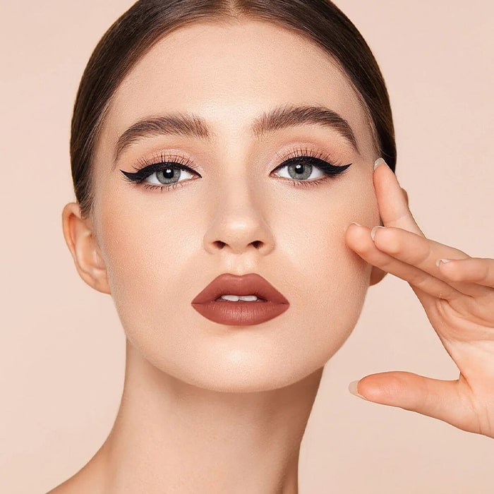 رژ جامد مات شیگلم Sheglam سری Matte Allure رنگ Adulting
