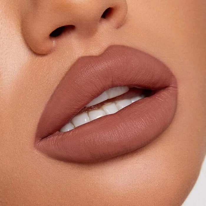 رژ جامد مات شیگلم Sheglam سری Matte Allure رنگ Self-Made Babe